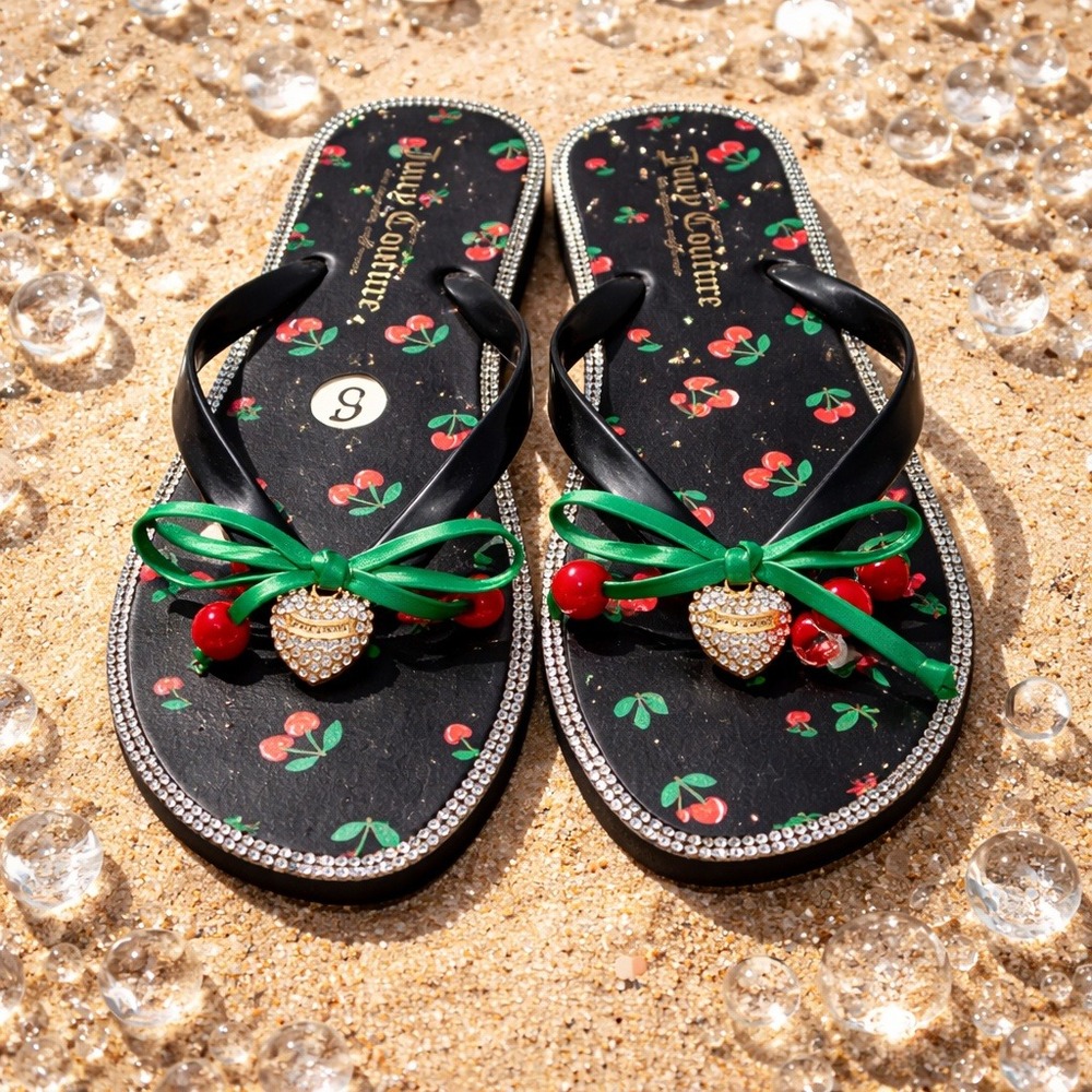 Juicy Couture 36/37 6.5-7.5 Cherry Flip Flops Rhinestone Heart Charm Sandals NEW